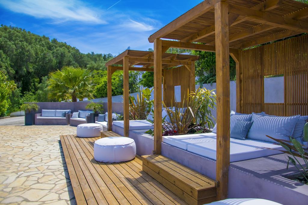Ionian Eye Design Studios & Spa Месонги Экстерьер фото