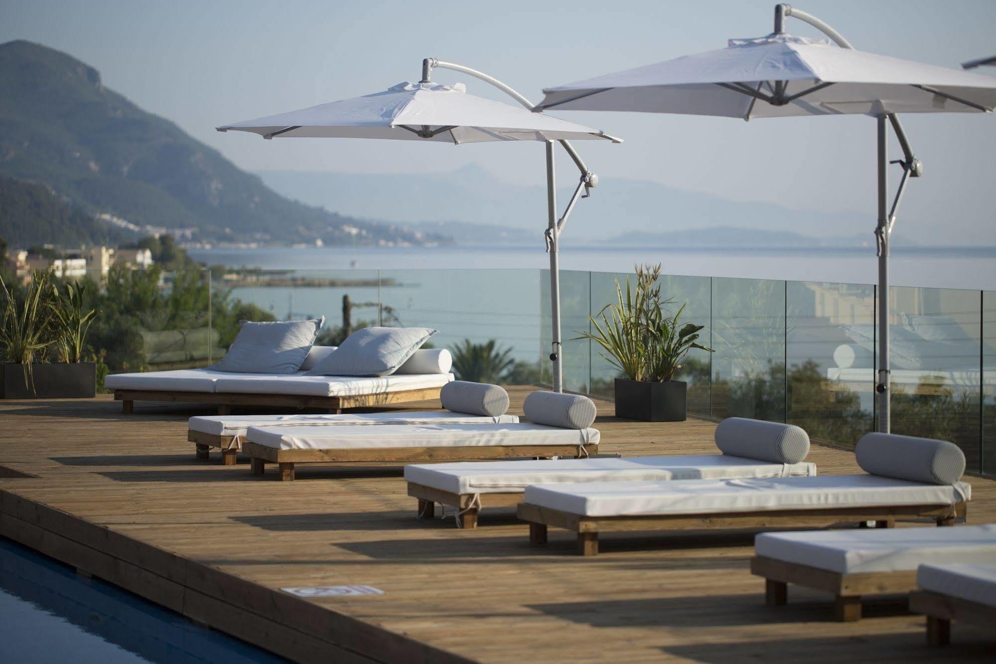 Ionian Eye Design Studios & Spa Месонги Экстерьер фото
