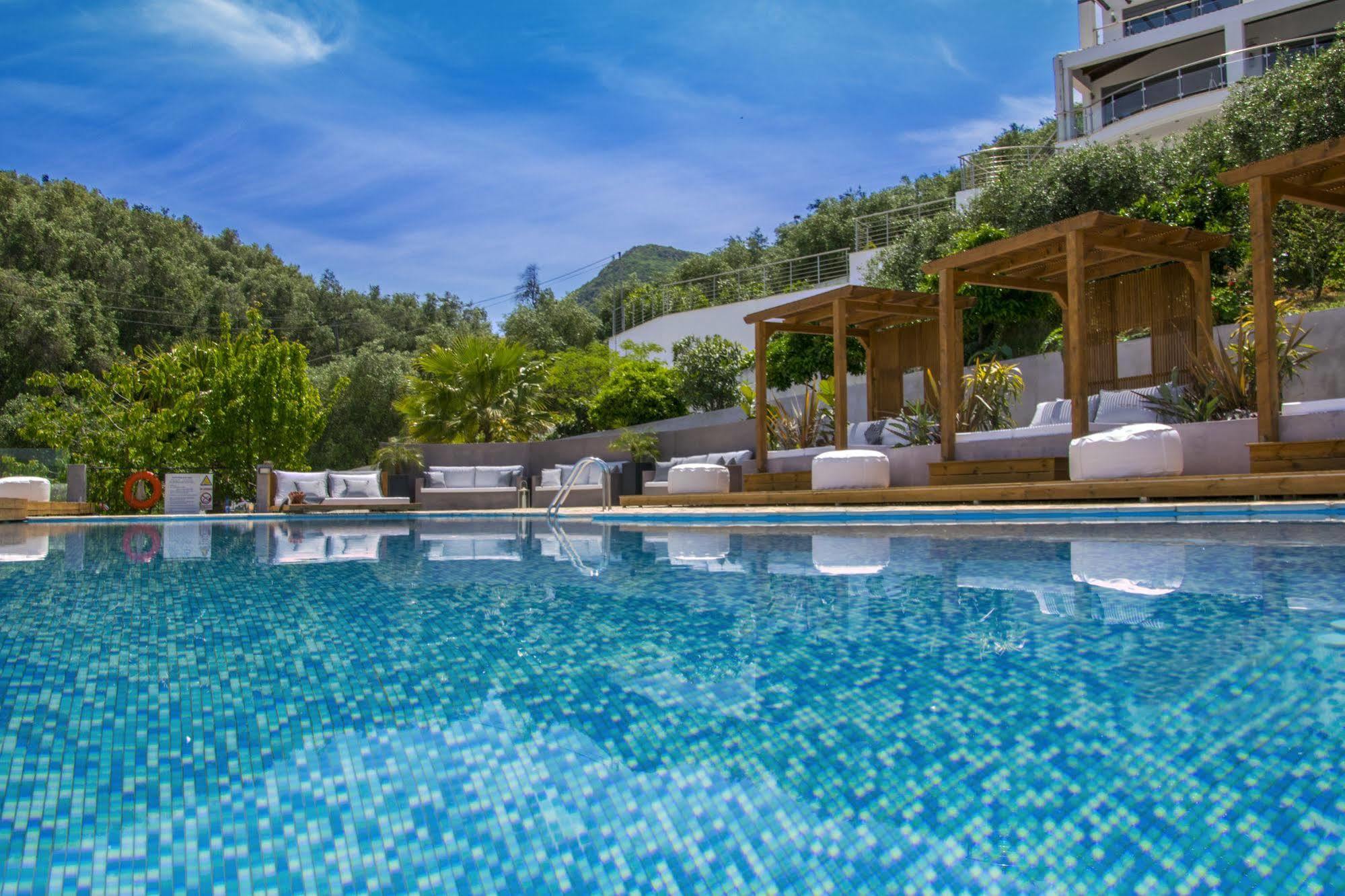 Ionian Eye Design Studios & Spa Месонги Экстерьер фото