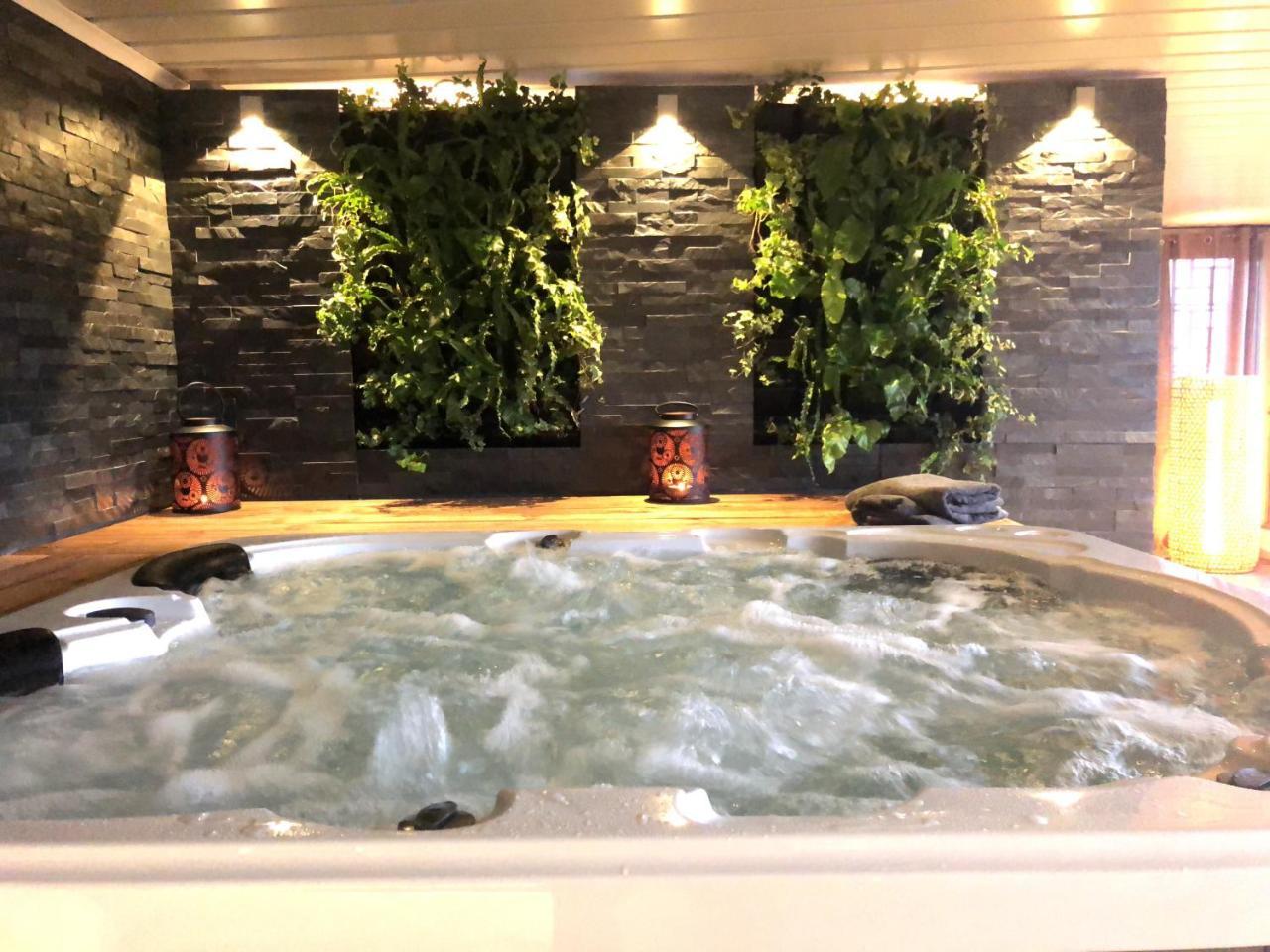 Ionian Eye Design Studios & Spa Месонги Экстерьер фото